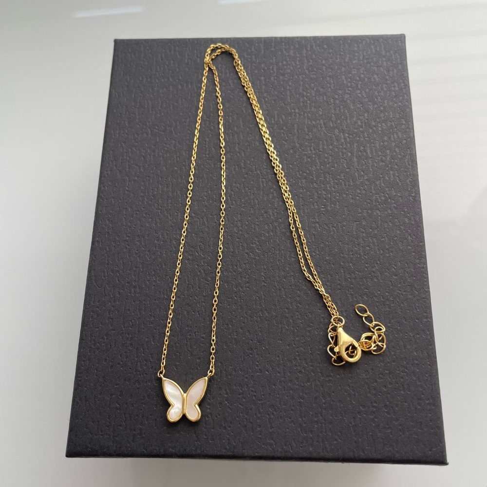 Dainty Butterfly Necklace